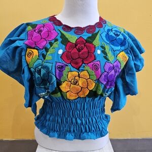Blusa one size ,color blue, material de manta